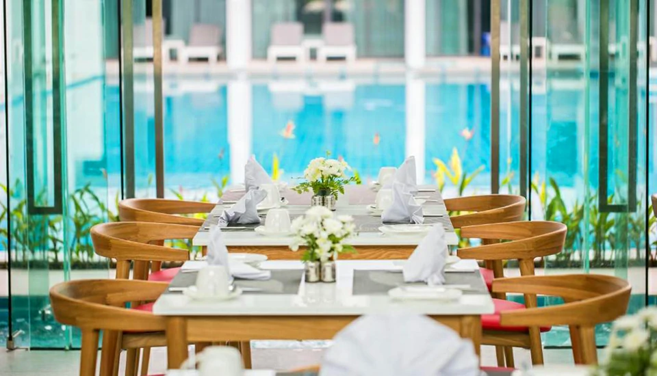 هتل بلو سوتل کرابی